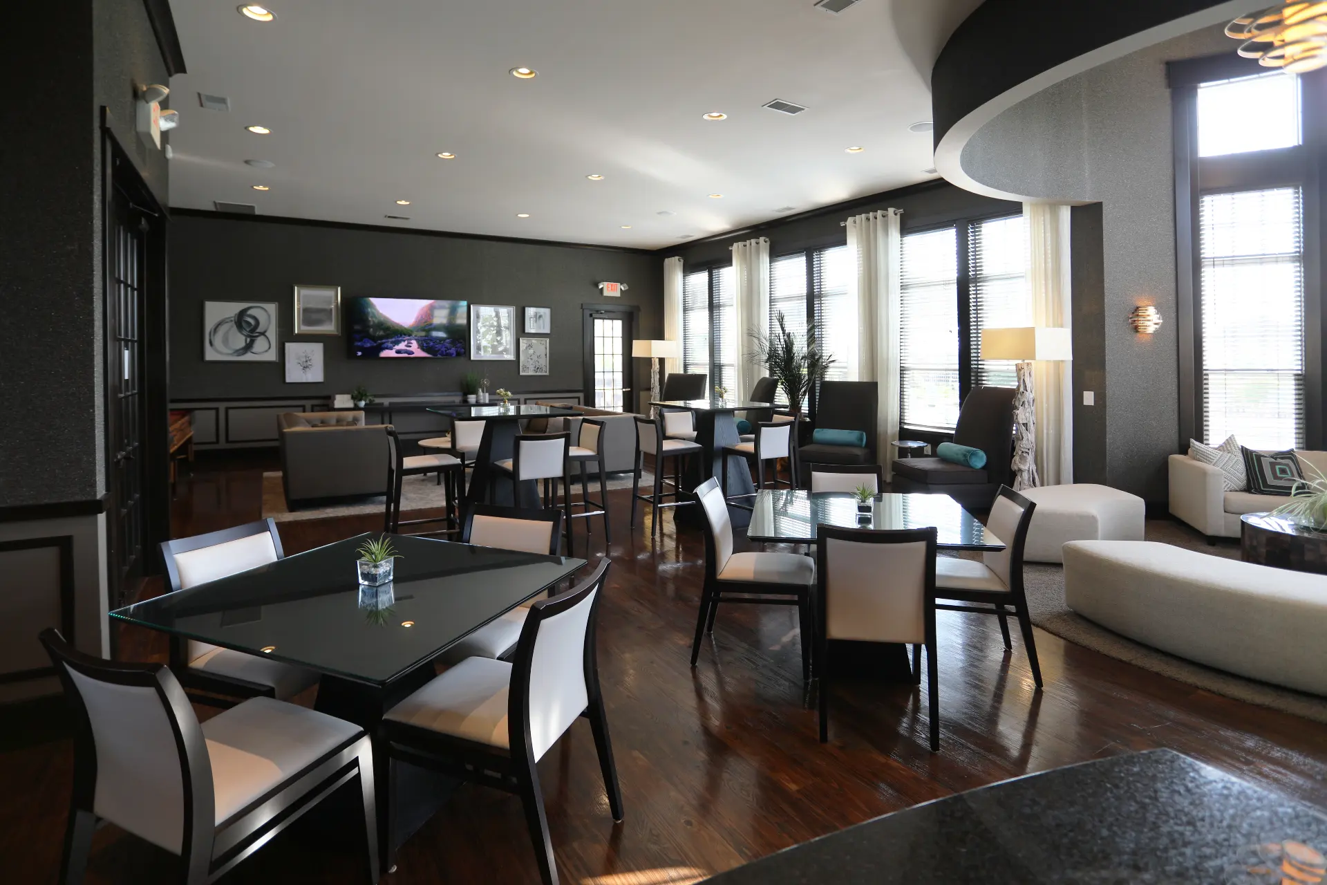 Apartment Photo & Video Gallery Palmera Apartments