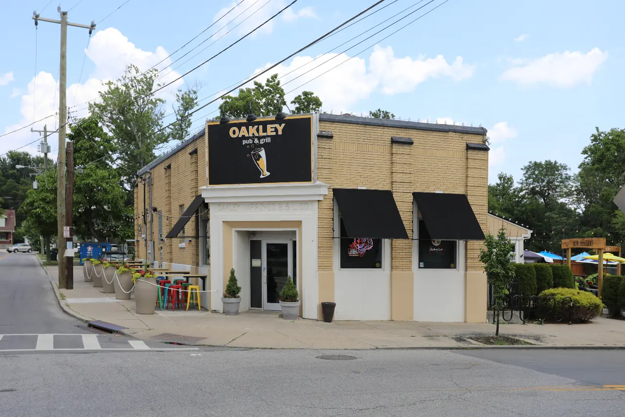 Exterior of the Oakley Pub & Grill.