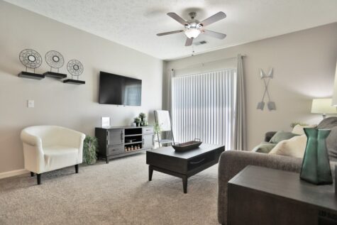 Living room at Emerald Lakes Apartments