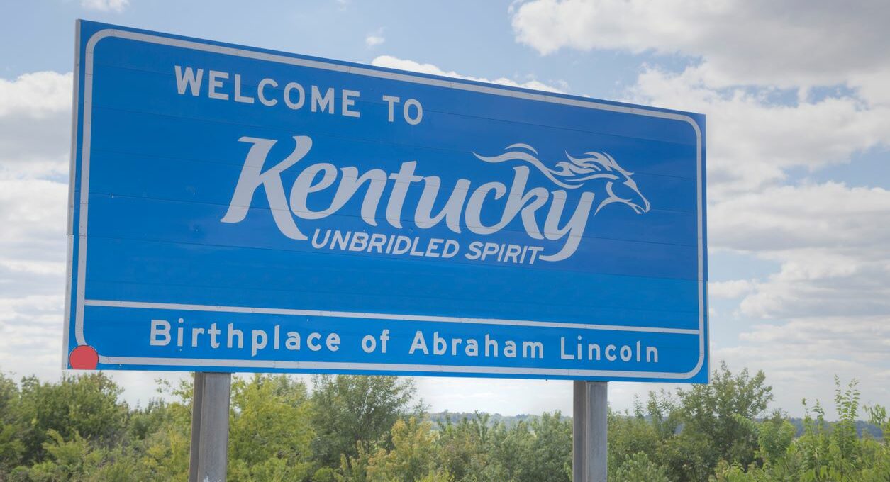 Welcome to Kentucky state sign that also reads, “Birthplace of Abraham Lincoln.