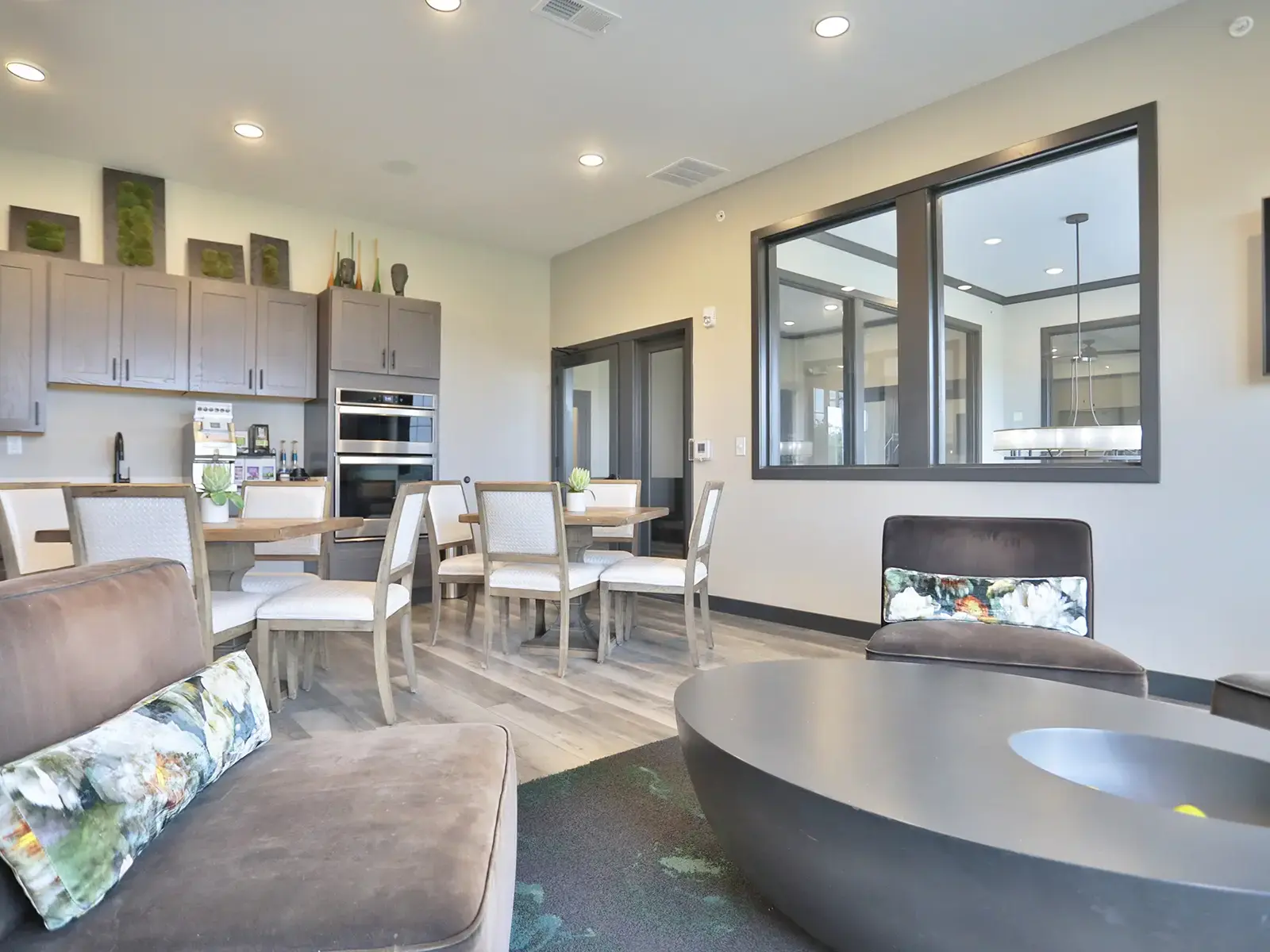Element Oakwood 24-Hour Resident Lounge with Coffee Machine