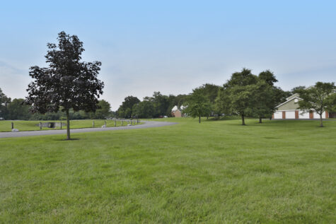 Reserve at Miller Farm community green space.