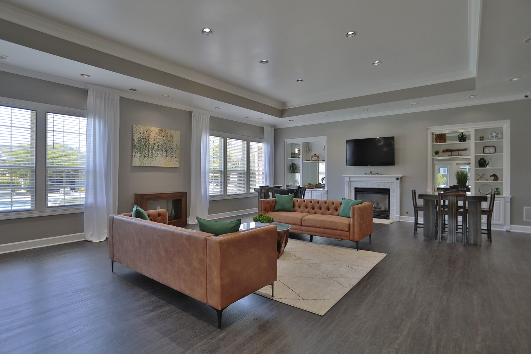 Emerald Lakes Clubhouse