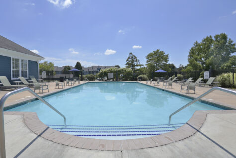 Emerald Lakes Swimming Pool