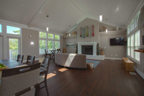 Modern clubhouse at Island Club Apartments near Maineville, Ohio, featuring stylish finishes and inviting spaces for socializing and relaxation.